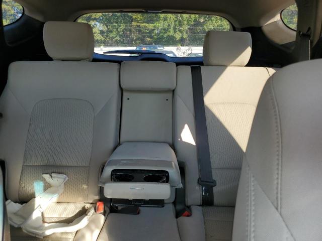 Photo 10 from auction – 2018 HYUNDAI SANTA FE S with VIN 5NMZU3LB5JH107637