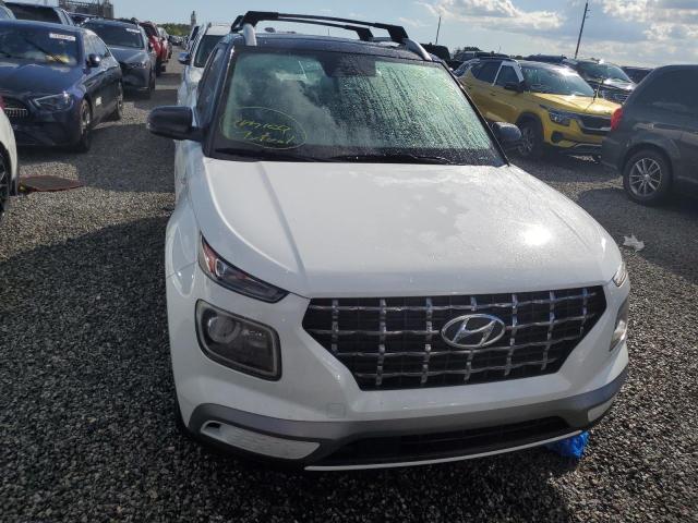 Photo 5 from auction – 2022 HYUNDAI VENUE SEL with VIN KMHRC8A35NU140255