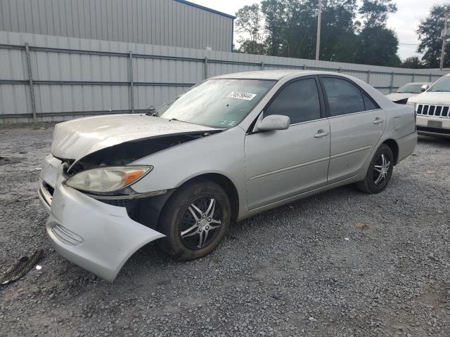 TOYOTA CAMRY LE 2003 with VIN 4T1BE32K83U122947 - Photo from auction