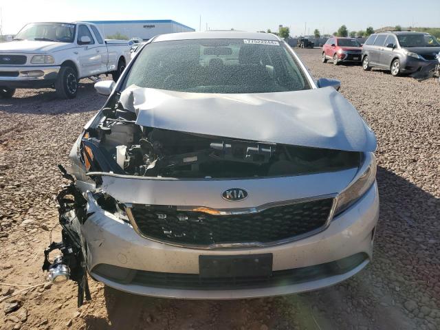 Photo 5 from auction – 2017 KIA FORTE LX with VIN 3KPFK4A78HE102186