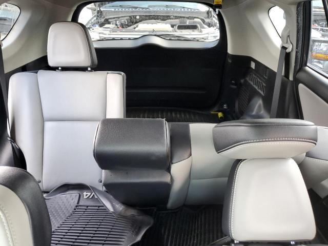 Photo 10 from auction – 2017 TOYOTA RAV4 LIMIT with VIN 2T3DFREV5HW551895