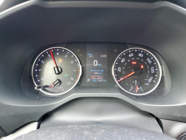 Photo 9 from auction – 2019 TOYOTA RAV4 XLE with VIN JTMW1RFV2KD012662