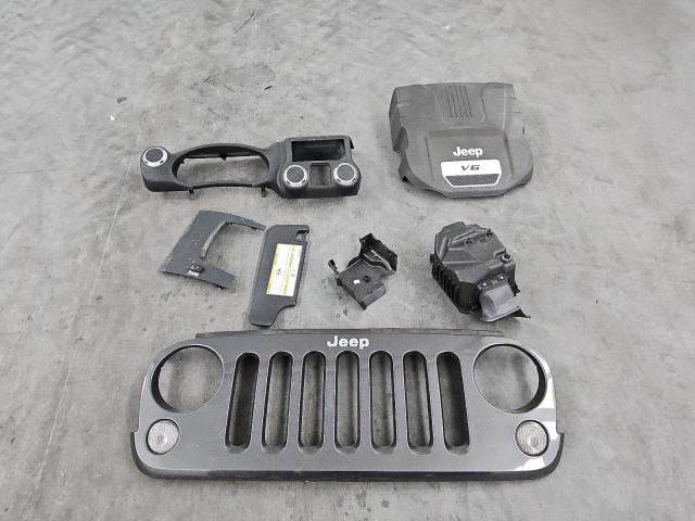 Photo 13 from auction – 2016 JEEP WRANGLER U with VIN 1C4BJWFGXGL341461