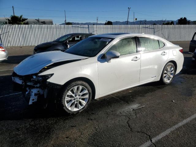 LEXUS ES 300H 2015 с VIN JTHBW1GG5F2085669 - Фото с аукциона