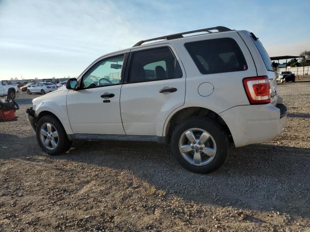 Photo 2 from auction – 2010 FORD ESCAPE XLT with VIN 1FMCU0DG8AKD46341