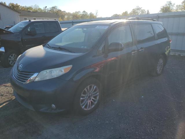 TOYOTA SIENNA XLE 2012 with VIN 5TDYK3DCXCS223179 - Photo from auction