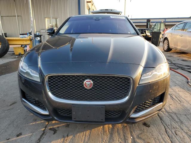 Photo 5 from auction – 2016 JAGUAR XF PRESTIG with VIN SAJBK4BVXGCY19224