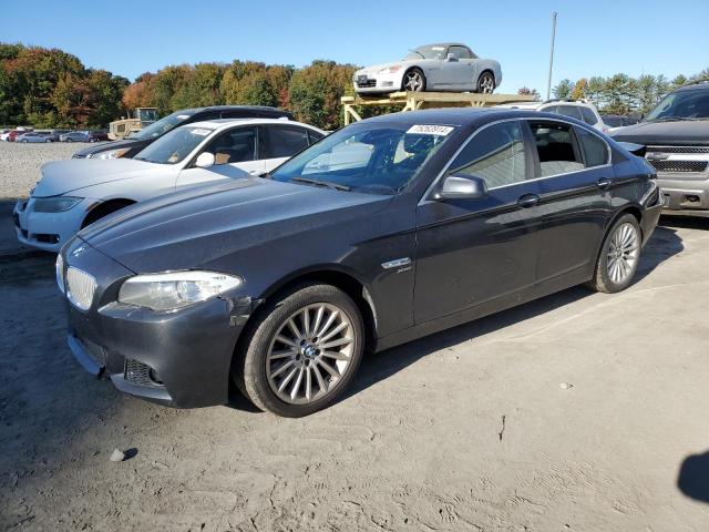 BMW 535 XI 2011 with VIN WBAFU7C57BDU55550 - Photo from auction