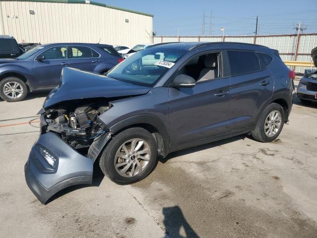 HYUNDAI TUCSON LIM 2016 with VIN KM8J33A27GU195767 - Photo from auction