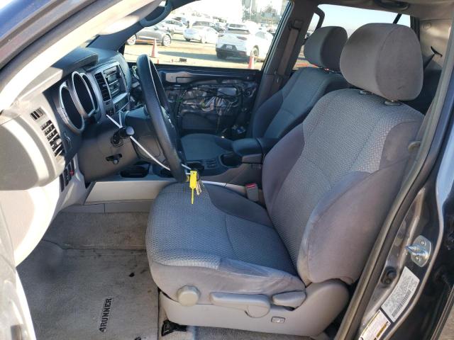 Photo 7 from auction – 2004 TOYOTA 4RUNNER SR with VIN JTEBU14R040028698
