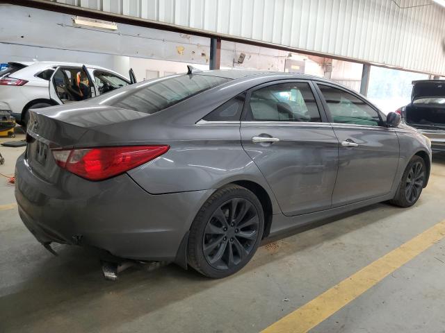 Photo 3 from auction – 2011 HYUNDAI SONATA SE with VIN 5NPEC4AC8BH287672