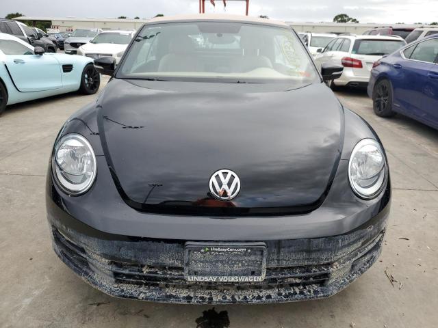 Photo 5 from auction – 2013 VOLKSWAGEN BEETLE with VIN 3VW5P7ATXDM813848