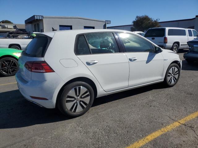 Photo 3 from auction – 2017 VOLKSWAGEN E-GOLF SE with VIN WVWKR7AU1HW953432