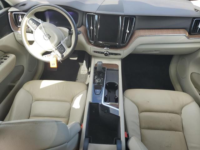 Photo 8 from auction – 2022 VOLVO XC60 B5 MO with VIN YV4L12DK8N1909801