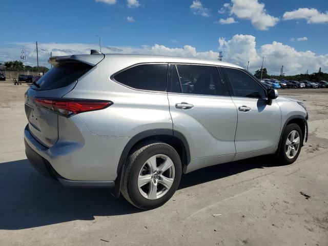 Photo 3 from auction – 2022 TOYOTA HIGHLANDER with VIN 5TDCZRAH3NS108175