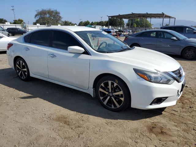 Photo 4 from auction – 2018 NISSAN ALTIMA 2.5 with VIN 1N4AL3AP1JC128763