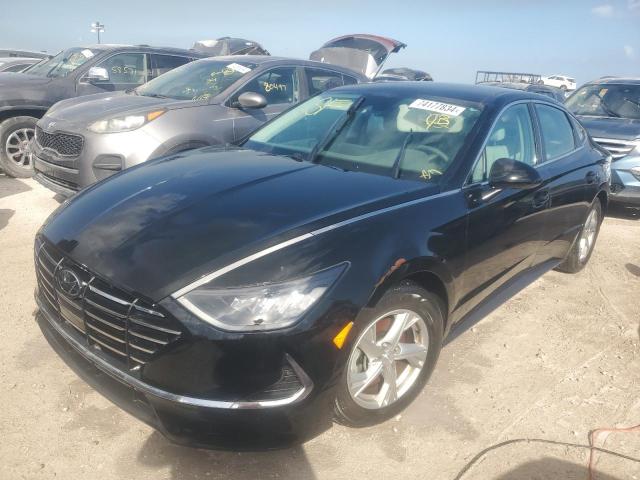 HYUNDAI SONATA SE 2021 with VIN 5NPEG4JA8MH105054 - Photo from auction