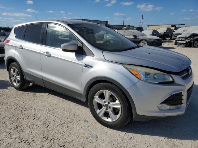 Photo 4 from auction – 2016 FORD ESCAPE SE with VIN 1FMCU0G75GUA99708