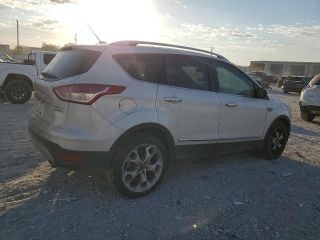 Photo 3 from auction – 2016 FORD ESCAPE TIT with VIN 1FMCU0J95GUA97502