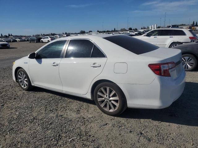 Photo 2 from auction – 2014 TOYOTA CAMRY HYBR with VIN 4T1BD1FK1EU136306