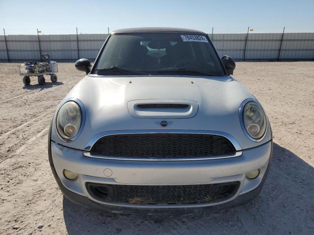 Photo 5 from auction – 2011 MINI COOPER S with VIN WMWSV3C51BTY11288