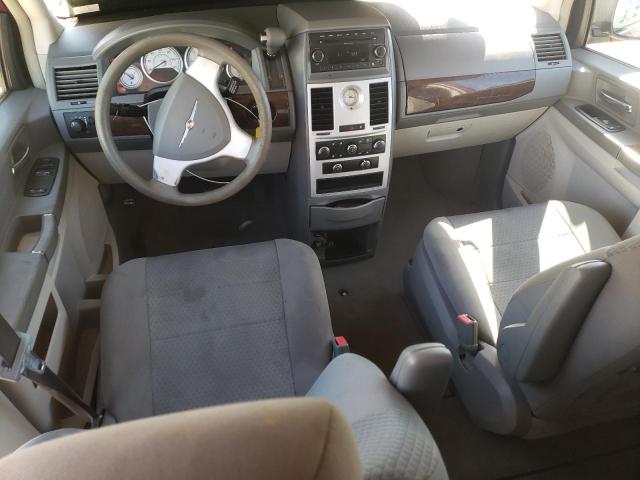 Photo 8 from auction – 2010 CHRYSLER TOWN & COU with VIN 2A4RR4DE7AR226452