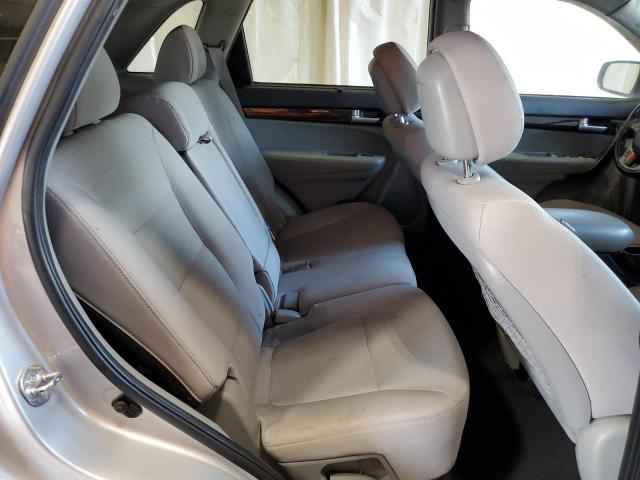 Photo 11 from auction – 2015 KIA SORENTO LX with VIN 5XYKTDA68FG569000