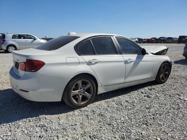 Photo 3 from auction – 2015 BMW 320 I with VIN WBA3B1G59FNT06508