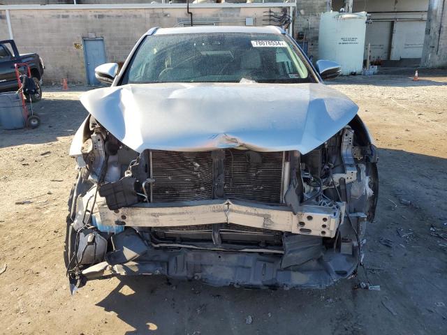 Photo 5 from auction – 2018 TOYOTA HIGHLANDER with VIN 5TDJZRFH5JS556363