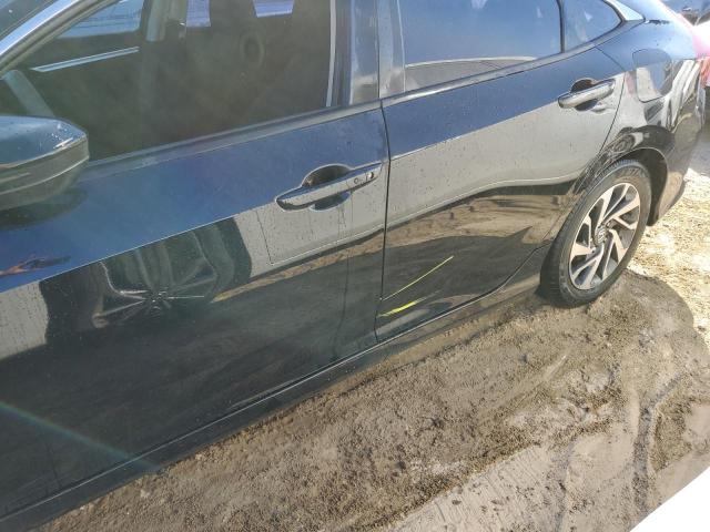 Zdjęcie 12 z aukcji – 2017 HONDA CIVIC EX z VIN 19XFC2F73HE041467