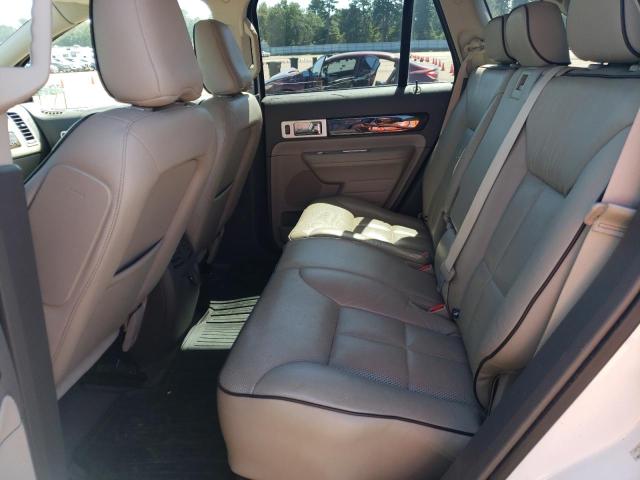 Photo 11 from auction – 2010 LINCOLN MKX with VIN 2LMDJ6JC0ABJ17569