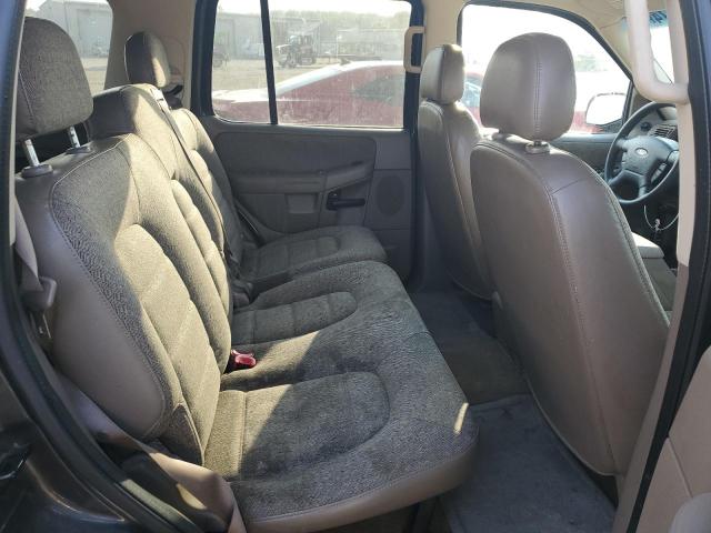صورة رقم 10 من المزاد - 2005 FORD EXPLORER X مع VIN 1FMZU62K25UB37613