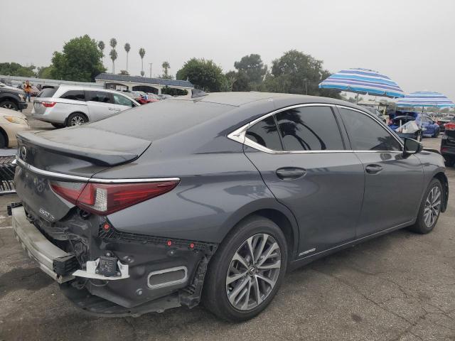 Photo 3 from auction – 2022 LEXUS ES 300H BA with VIN 58ACA1C1XNU014447