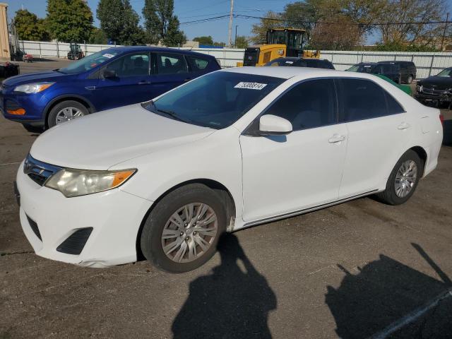 TOYOTA CAMRY L 2013 with VIN 4T1BF1FKXDU209472 - Photo from auction