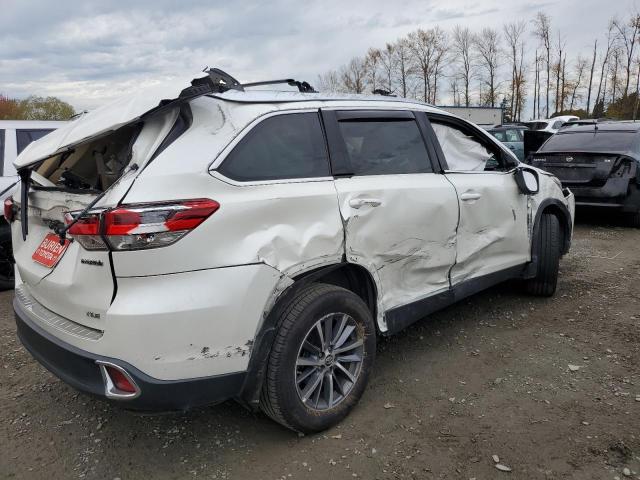 Photo 3 from auction – 2019 TOYOTA HIGHLANDER with VIN 5TDJGRFH4KS076306