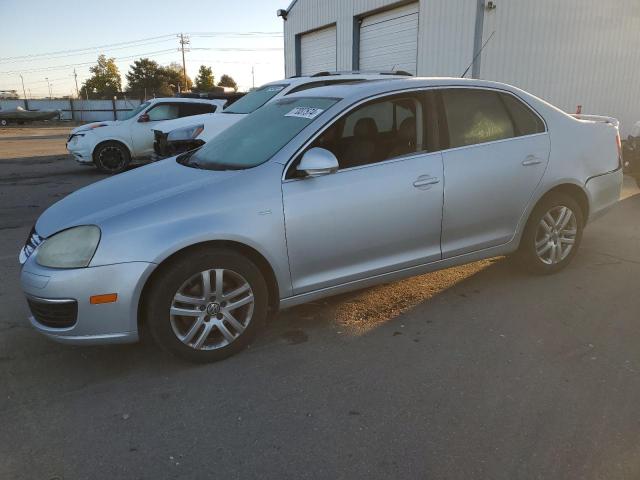 VOLKSWAGEN JETTA WOLF 2007 with VIN 3VWEG71K77M061442 - Photo from auction