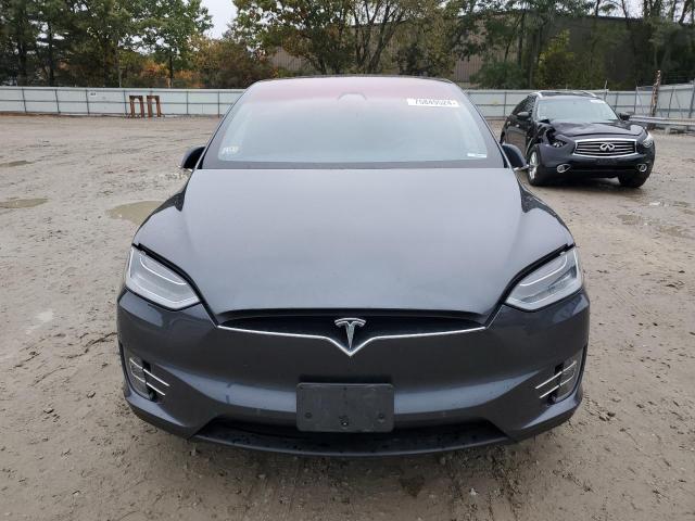 Photo 5 from auction – 2018 TESLA MODEL X with VIN 5YJXCDE23JF122300