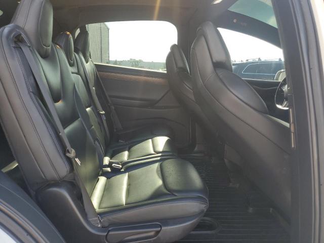 Photo 10 from auction – 2019 TESLA MODEL X with VIN 5YJXCAE28KF189930