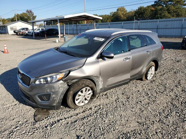 KIA SORENTO LX 2017 with VIN 5XYPGDA59HG195372 - Photo from auction