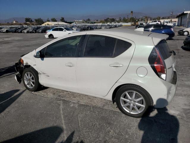 Photo 2 from auction – 2016 TOYOTA PRIUS C with VIN JTDKDTB32G1115225