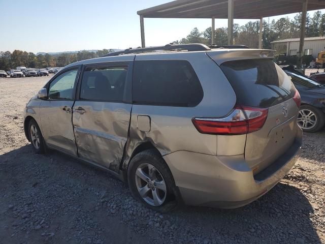Photo 2 from auction – 2017 TOYOTA SIENNA LE with VIN 5TDKZ3DCXHS871730