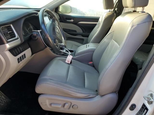 Photo 7 from auction – 2015 TOYOTA HIGHLANDER with VIN 5TDKKRFHXFS105669