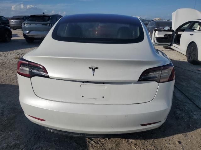 Photo 6 from auction – 2018 TESLA MODEL 3 with VIN 5YJ3E1EA5JF161999