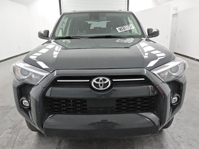 Photo 5 from auction – 2024 TOYOTA 4RUNNER SR with VIN JTEEU5JR1R5306236