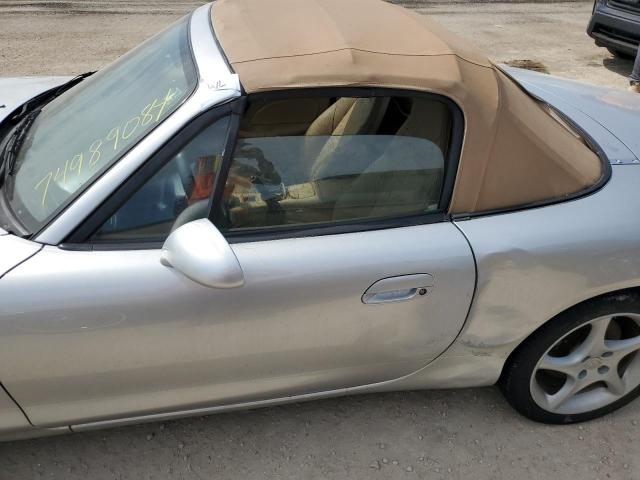 Photo 12 from auction – 2002 MAZDA MX-5 MIATA with VIN JM1NB353520227482