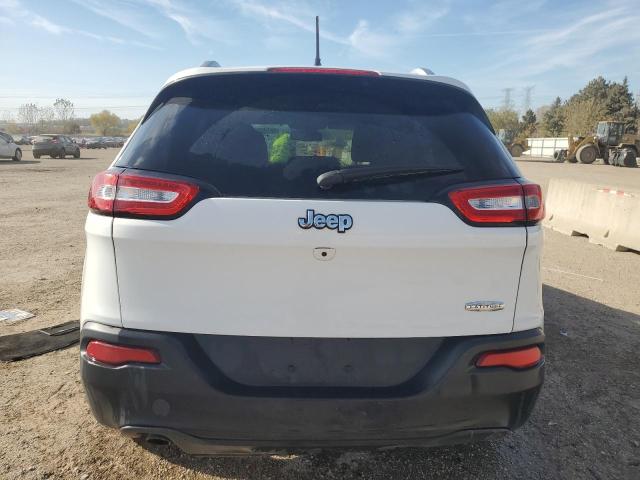 Photo 6 from auction – 2018 JEEP CHEROKEE L with VIN 1C4PJLCB8JD557632