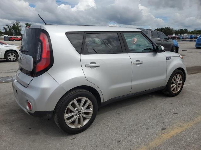 Снимка 3 от търг – 2018 KIA SOUL + с VIN KNDJP3A55J7536737