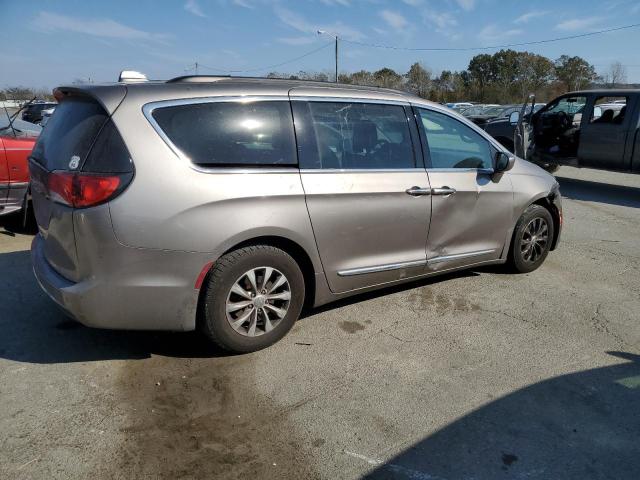 Photo 3 from auction – 2017 CHRYSLER PACIFICA T with VIN 2C4RC1BG8HR535089