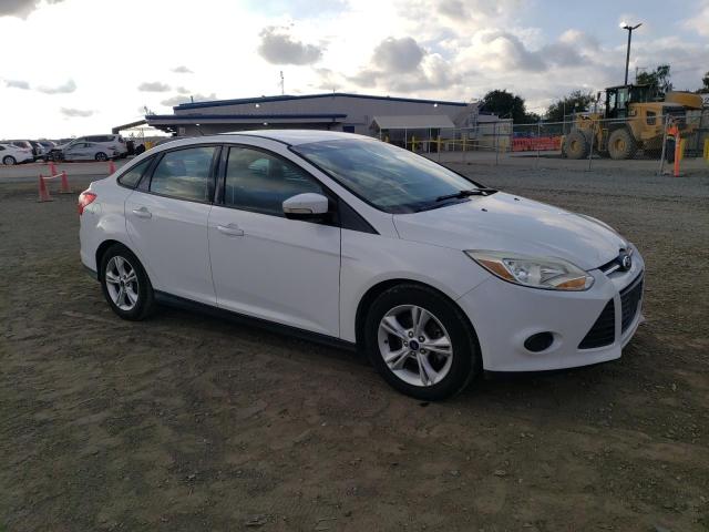 Photo 4 from auction – 2014 FORD FOCUS SE with VIN 1FADP3F27EL413911