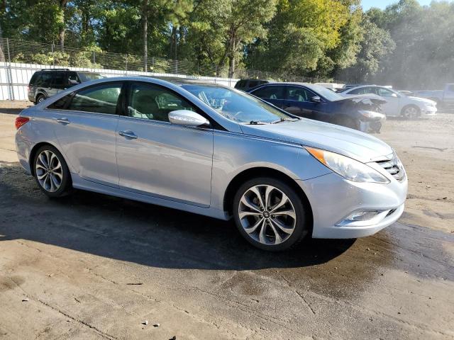 Photo 4 from auction – 2013 HYUNDAI SONATA SE with VIN 5NPEC4AB1DH583451
